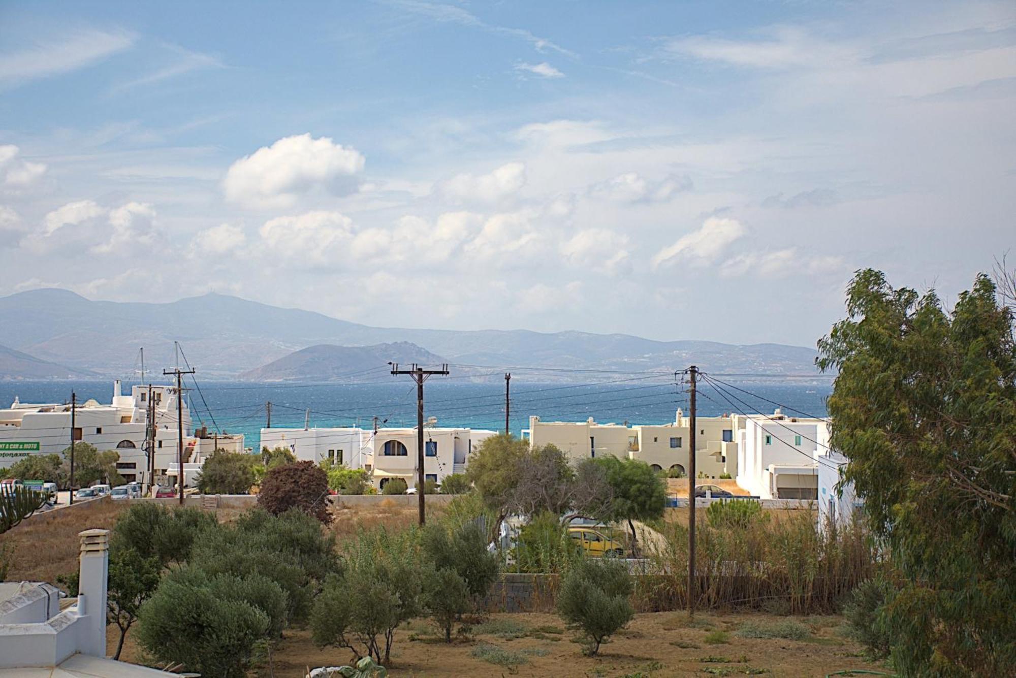 Maroussa Studios Agia Anna  Екстериор снимка