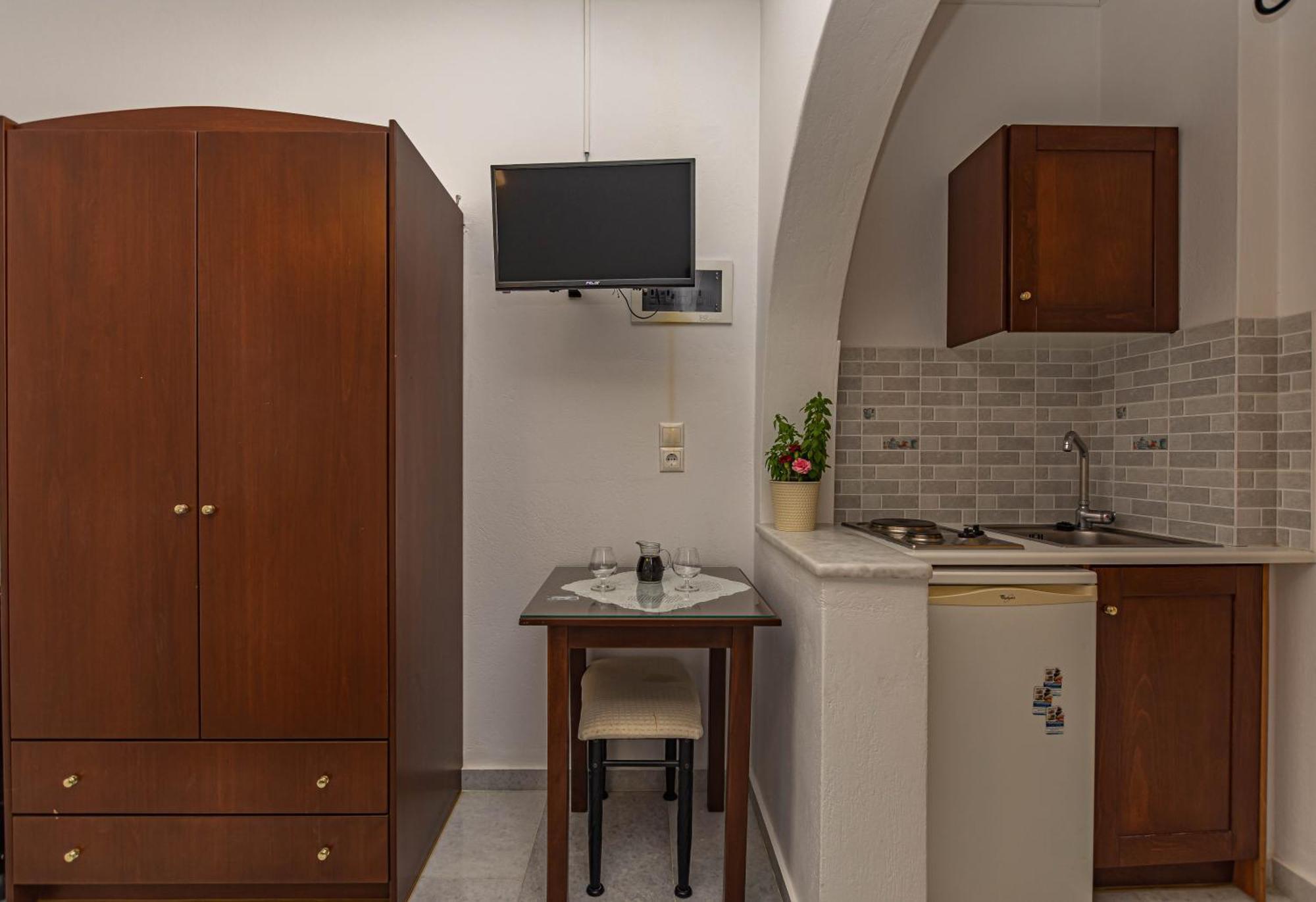 Maroussa Studios Agia Anna  Екстериор снимка