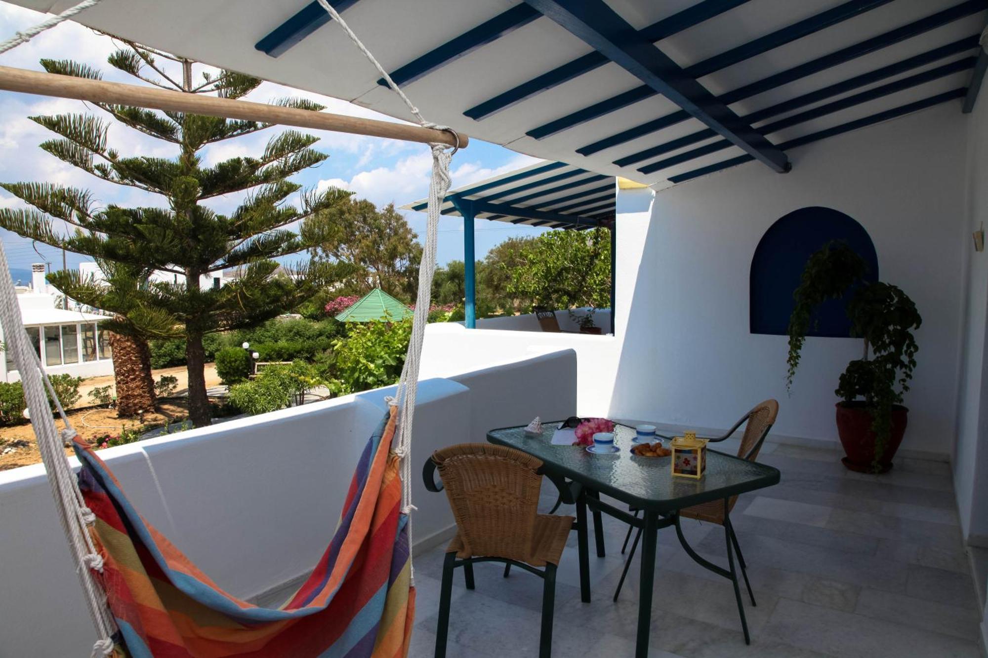 Maroussa Studios Agia Anna  Екстериор снимка