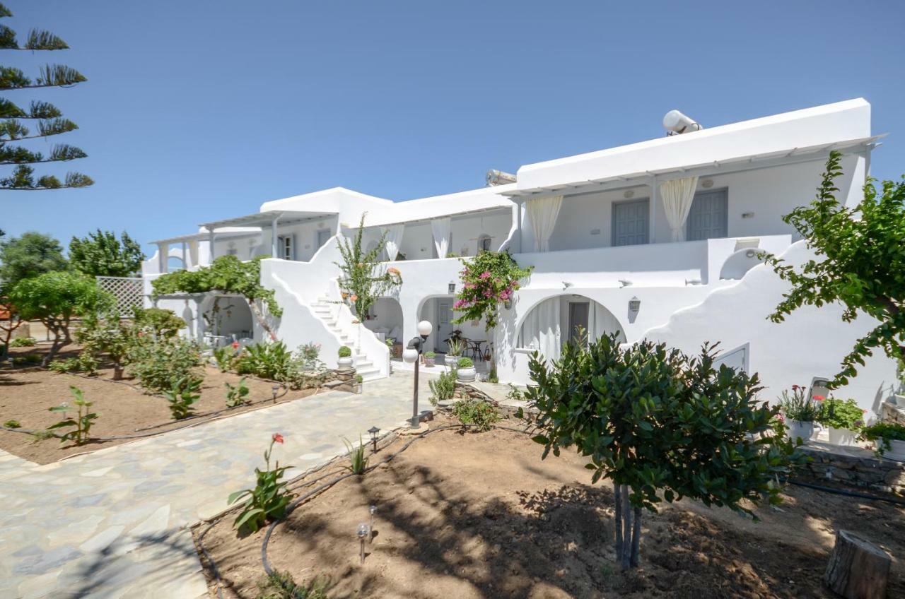 Maroussa Studios Agia Anna  Екстериор снимка